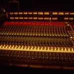 Unique featured visual representation for Frequency Masking: Why Ambient Office Noise Ruins Headphone Vocal Clarity