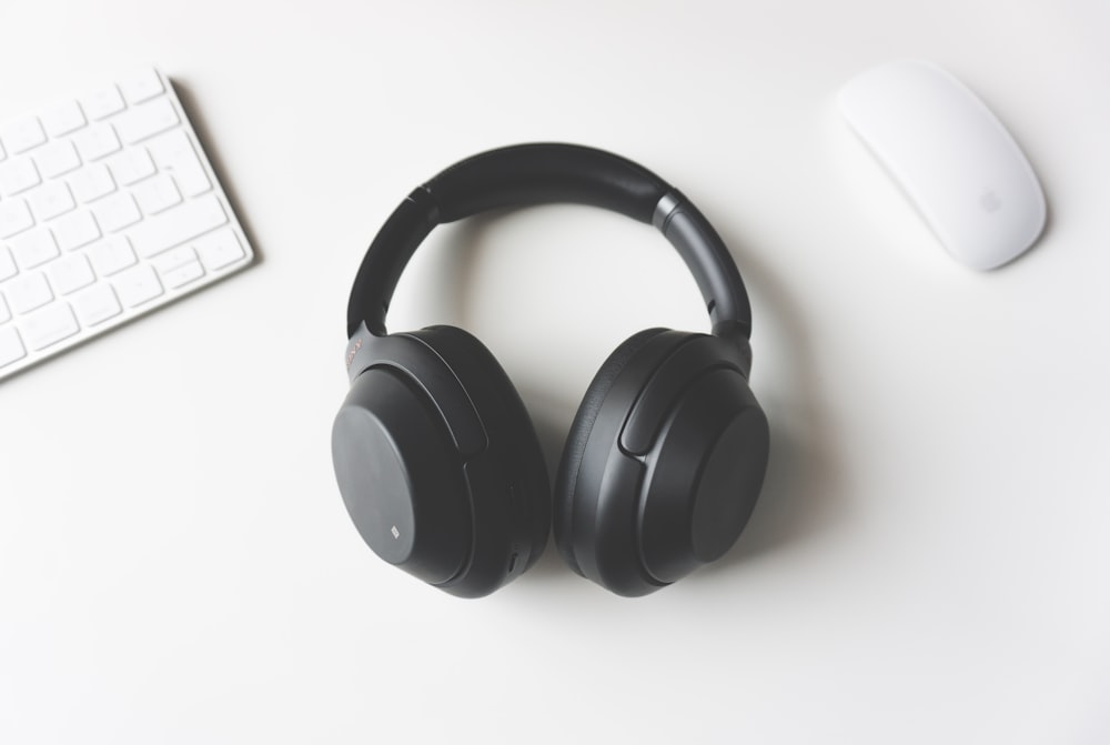 internal-structure-planar-magnetic-headphones